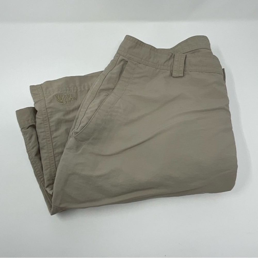 The North Face Mens Outdoor Flat Front Size 36 Khaki Color Hiking Outdoor Shorts